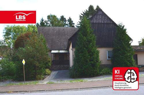 Frontansicht - Ein Traumhaus für Handwerker mit großer Ausbaureserve