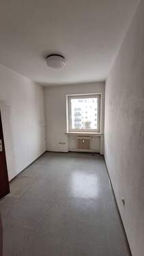 Kinderzimmer - 4 Zimmer Etagenwohnung zum Kaufen in München