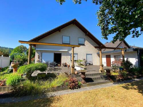 Aussenansicht_03.JPG - 6 Zimmer Einfamilienhaus in Leutesdorf