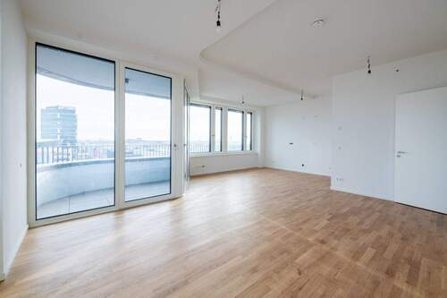 Wohnzimmer - 2 Zimmer Etagenwohnung zum Kaufen in Berlin