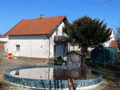 Ansicht von Südwesten - Einfamilienhaus mit 88,00 m&sup2; in Dingolfing zum Kaufen