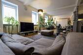 Wohnen-Essen-Arbeiten Erdgeschoss - 5 Zimmer Mehrfamilienhaus, Wohnhaus in Darmstadt