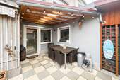 überdachte Terrasse - 