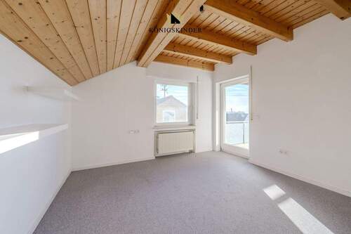 OG Kinderzimmer - 1 Zimmer Mehrfamilienhaus, Wohnhaus zum Kaufen in Backnang