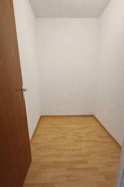 Abstellkammer - 