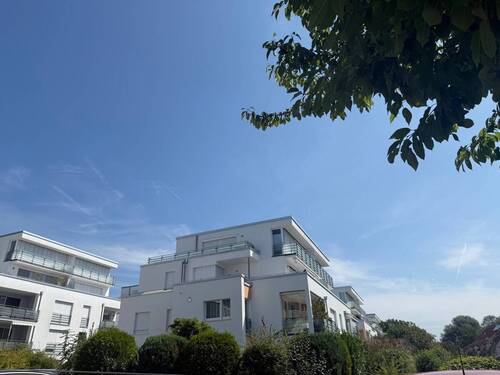 Hausansicht - Seenahe Obergeschosswohnung mit Balkon und Wintergarten in Langenargen