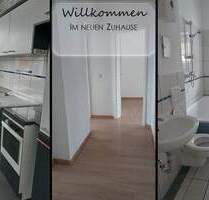 1 Monat mietfrei + Küche geschenkt für die attraktive Wohnung mit Balkon - Plauen Stadtmitte