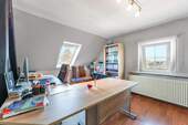 Arbeitszimmer DG - 