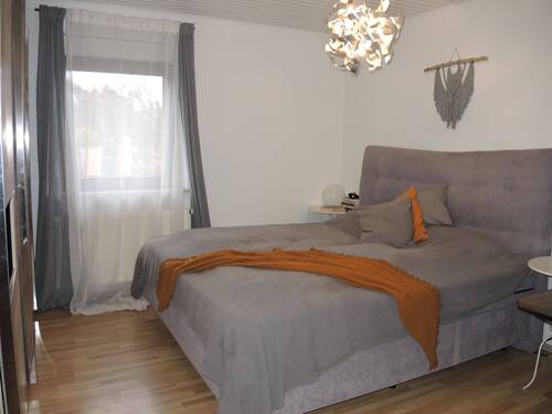 Schlafzimmer, Erdgeschoss - 