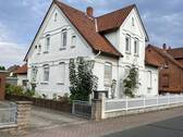 Straßenansicht.jpeg - 8 Zimmer Mehrfamilienhaus, Wohnhaus zum Kaufen in Ilsede