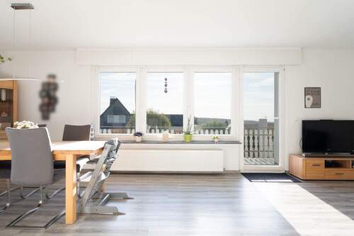 Wohn und Essbereich - 