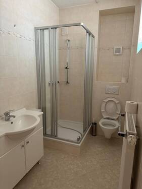 Bad 1 im Obergeschoß - 