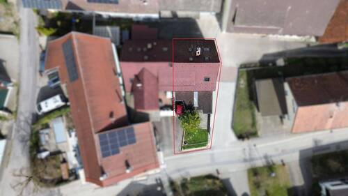 Vogelperspektive - 5 Zimmer Doppelhaushälfte zum Kaufen in Gottmadingen