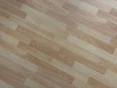 Laminat (Wohn-, Schlafzimmer) - 