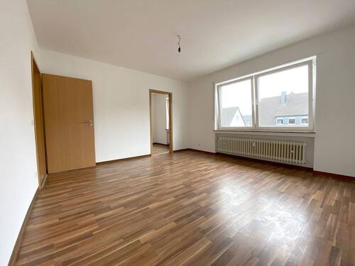 Schlafzimmer_02.JPG - Etagenwohnung mit 82,00 m&sup2; in Mayen zur Miete