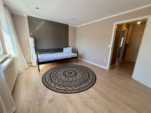 Schlafzimmer 1. OG - 