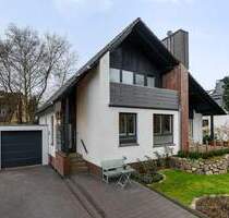 Hochwertig energetisch saniertes und modernisiertes Architektenhaus in ruhiger Lage - Hamburg Wandsbek