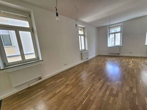 Wohnbereich-b - 2 Zimmer Etagenwohnung zur Miete in Bad Kissingen