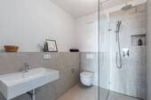 Duschbad - 2 Zimmer Etagenwohnung in München