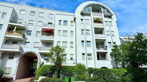 Schöne ruhige Lage - 3 Zimmer Etagenwohnung in Fürth