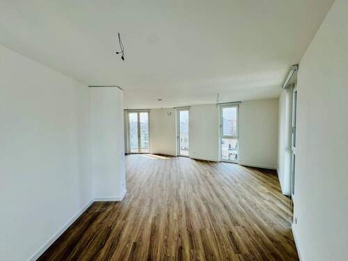 Wohnen/Küche - Etagenwohnung mit 69,20 m² in Berlin zur Miete