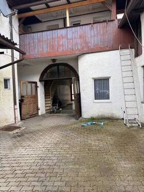 Bild 3 - 1 Zimmer Mehrfamilienhaus, Wohnhaus in Hirschau