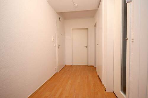 Eingangsbereich_03.JPG - Etagenwohnung mit 61,00 m&sup2; in Rengsdorf zur Miete