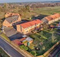 MFH mit 16 Einheiten und Top-Potenzial zur flexiblen Nutzung in Feldrandlage - Roggentin OT Blankenförde