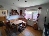 Einbauküche, Sitzmöglichkeit, 2 Fenster - 