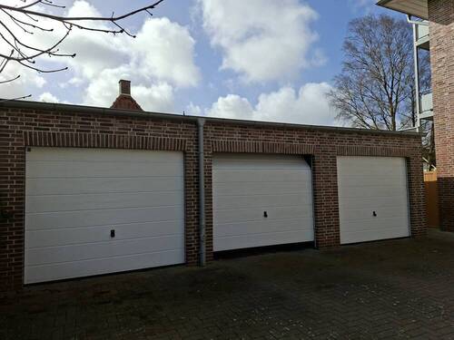 Garage - 