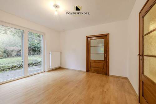 Esszimmer EG mit Zugang zur Terrasse - Mehrfamilienhaus, Wohnhaus mit 269,50 m&sup2; in Stuttgart zum Kaufen