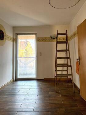 Zwischenflur - mögl. Essbereich - 