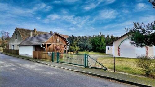 Straßenansicht - 4 Zimmer Einfamilienhaus in Hähnichen