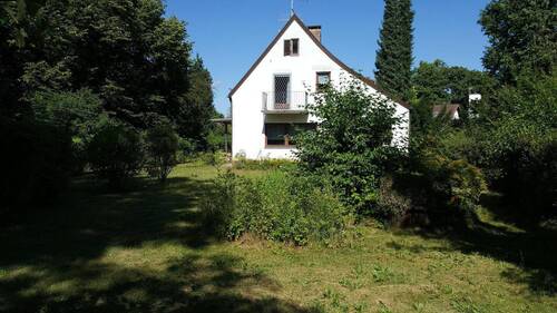 Garten / Rückansicht Altbest. - Wunderbares, ruhig im Herzen von Haar gelegenes Grundstück mit Altbestand