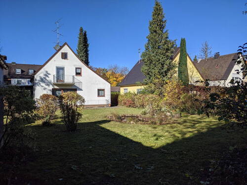 Garten / Rückansicht Altbest. - Grundstück zum Kaufen in Haar