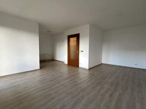 Wohn- Schlafbereich - 1 Zimmer Etagenwohnung in Spardorf