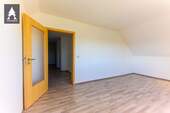 Wohn/Schlaf-Zimmer - 