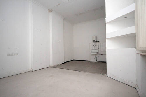 Büro-Abstellfläche 2_01.JPG - 