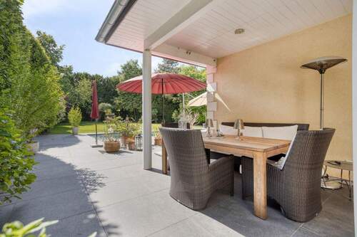 Überdachter Freisitz - 