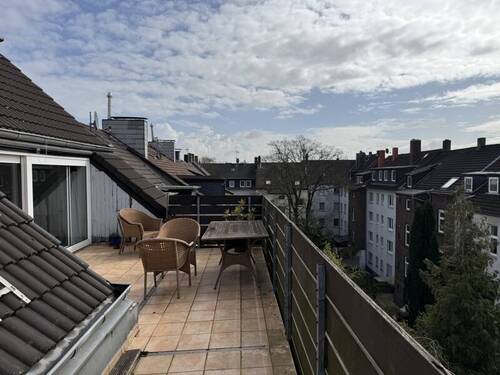 Bild 2 - 4 Zimmer Etagenwohnung zum Kaufen in Essen