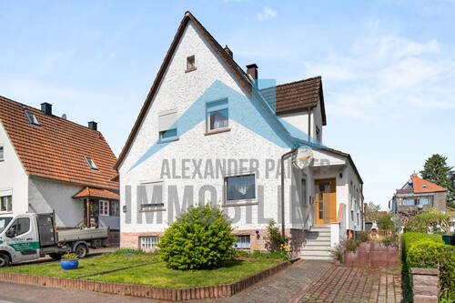 Außenansicht - Gemütliche Doppelhaushälfte mit großzügigem Garten in Hofgeismar!
