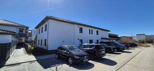 Außenbereich - Terrassenwohnung mit 100,00 m&sup2; in Stralsund zur Miete