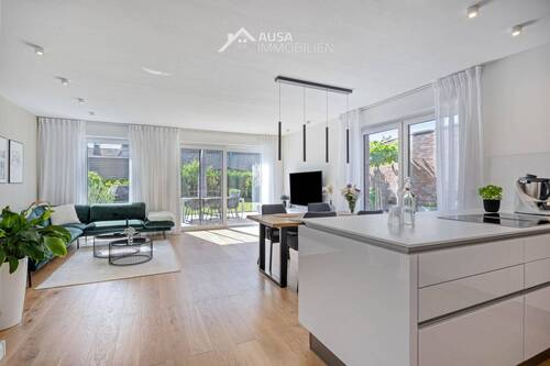 Wohnbereich mit Küche - 4 Zimmer Doppelhaushälfte in Münster