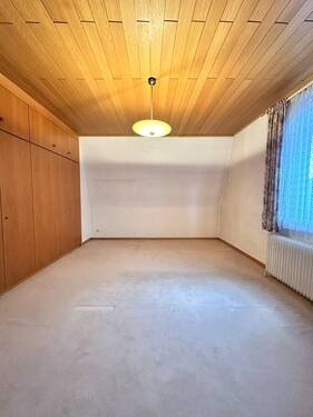 Zimmer 8 - 