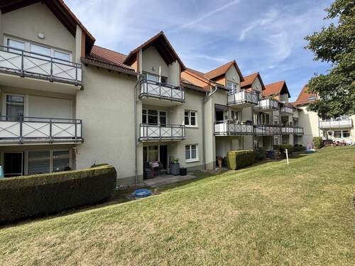 Außenansicht - 2 Zimmer Etagenwohnung zum Kaufen in Lohfelden