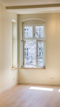 Wohnzimmer.png - 4 Zimmer Etagenwohnung zum Kaufen in Berlin