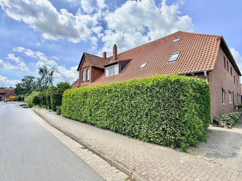 Außenansicht - Naturnah, im Nordkreis von Neustadt: Freundliche Eigentumswohnung in Helstorf