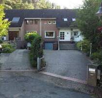 wunderschöne Doppelhaushälfte in Stuhr mit Sauna und Garage, trockener Keller