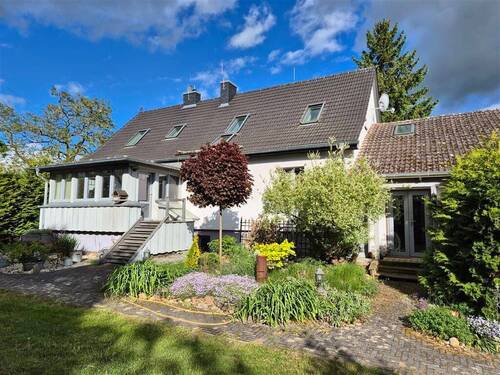 Hausansicht - 6 Zimmer Einfamilienhaus zum Kaufen in Steinhöfel b Fürstenwalde