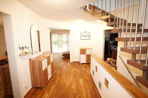 Eingangsbereich - Einfamilienhaus mit 146,00 m² in Blankenfelde zum Kaufen